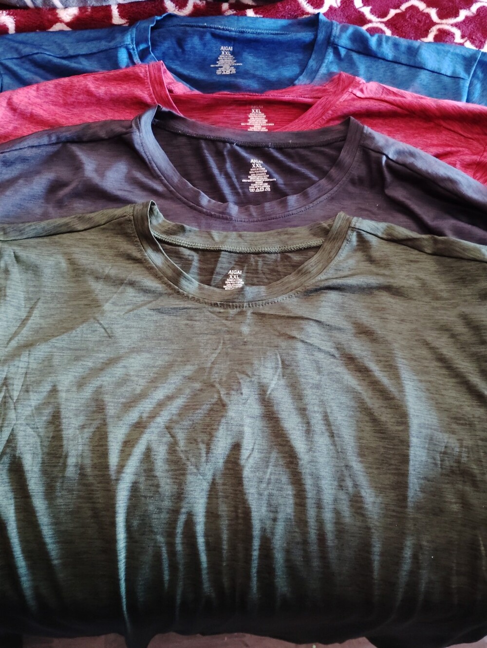 Men’s Crew Neck T-Shirt Bundle Of 4